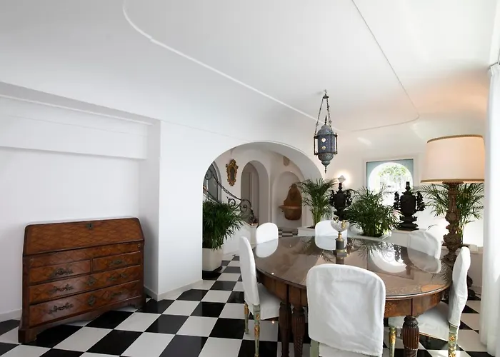 Palazzo Don Salvatore Affittacamere 4*