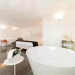 Palazzo Don Salvatore 게스트하우스 4*