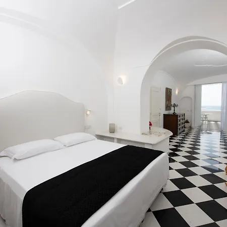 Pensjonat Palazzo Don Salvatore 4*